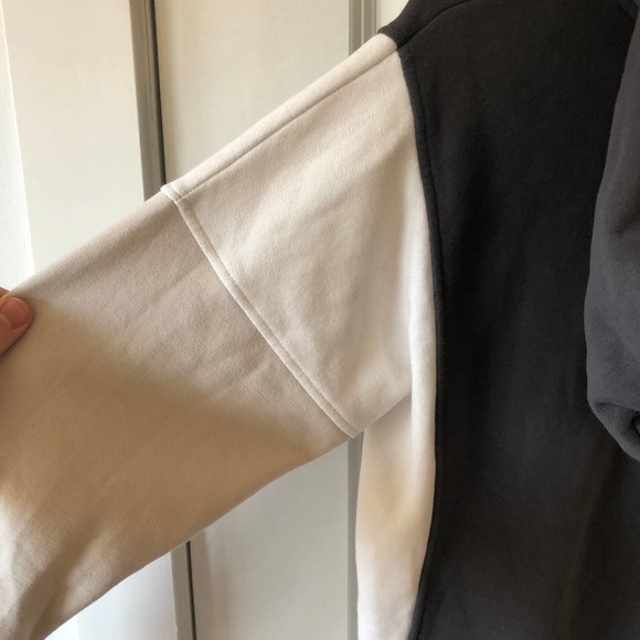 Abercrombie & Fitch Soft A&F Collection Color Block Hoodie size XS Gray Cream - Picture 11 of 13